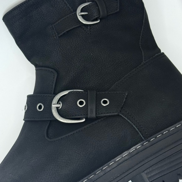 Women’s Size 11 Black Biker Boots Chunky Lug Sole Buckle Strap Moto Style - Picture 5 of 9